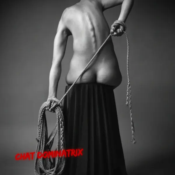 A black-and-white artistic depiction of a bare-backed submissive holding bondage rope, symbolizing the sensual and intricate nature of rope play in BDSM. The contrast of the rope against the exposed skin highlights the flexibility and artistry of rope bondage, a choice for those who crave customized restraint and deep submissive surrender